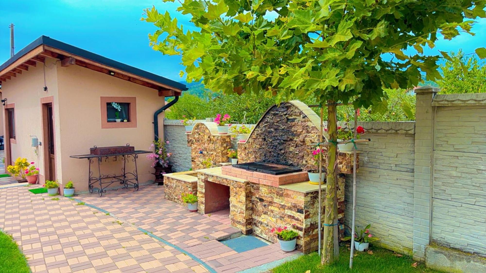 Casa Erk Bed and Breakfast Călimăneşti Eksteriør billede